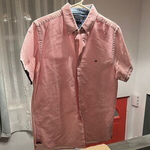 Tommy Hilfiger Men's Red Shirt